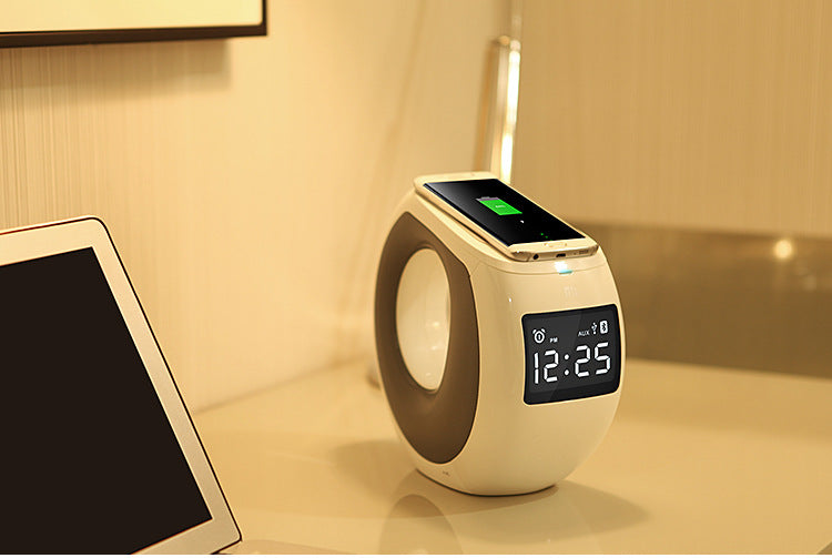 New Wireless Charging Smart Bluetooth Speaker