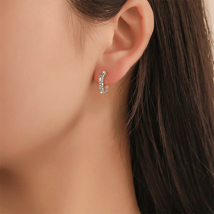 U-Shaped Earrings With Rhinestones On Three Sides