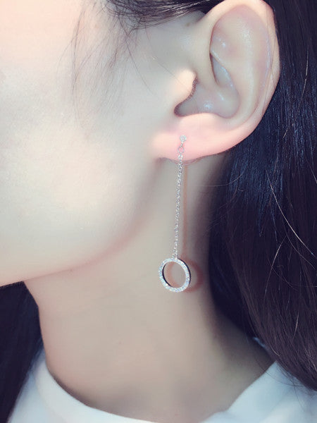Asymmetric earrings