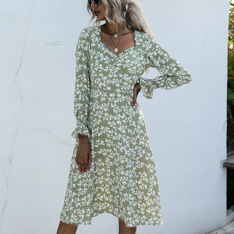 Long Sleeve Floral V-neck Pleated Short Dress