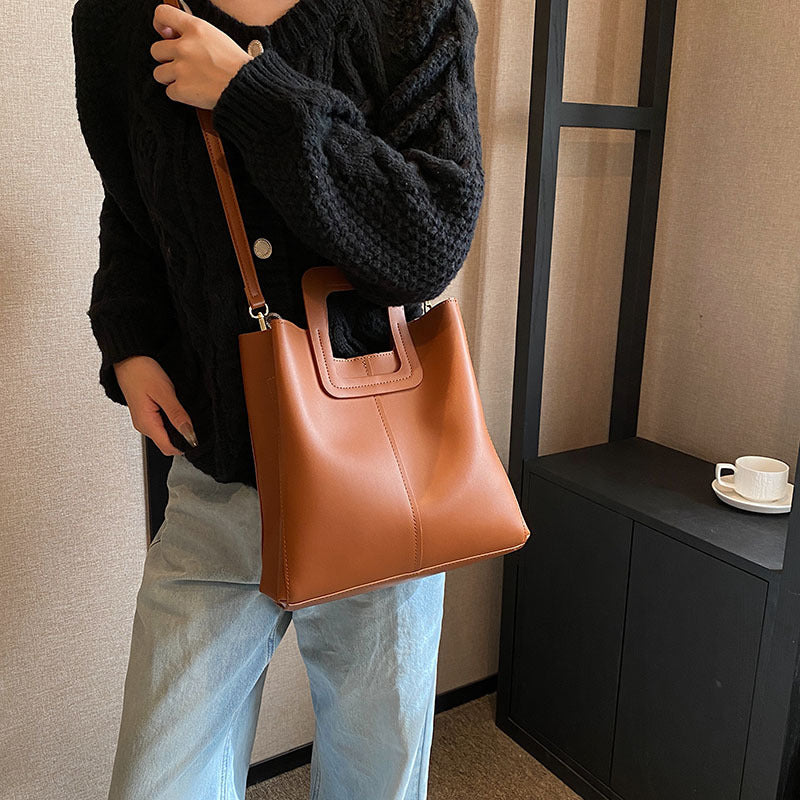 Fashion Minority Design High-grade Bucket Bag For Women New Trendy Commuter