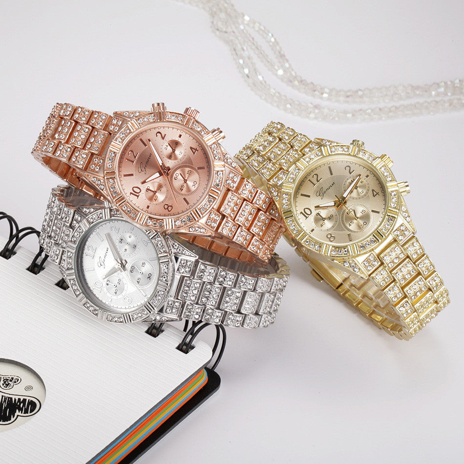 Women's Crystal Quartz Analog Watch. Stainless Steel Geneva Luxury Fashion Watch.