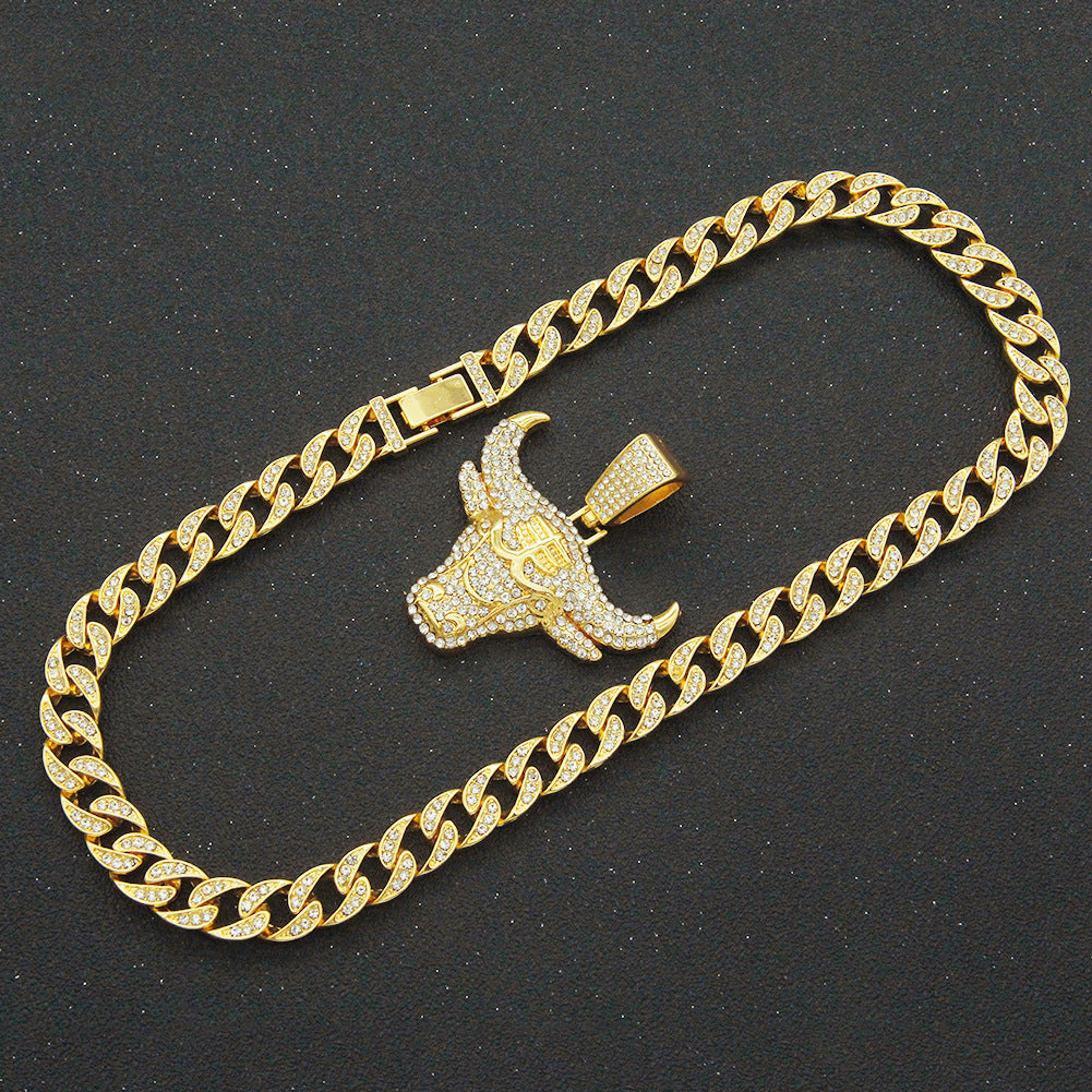 Three-dimensional Diamond-inlaid Cow Head Pendant Cuban Link Chain