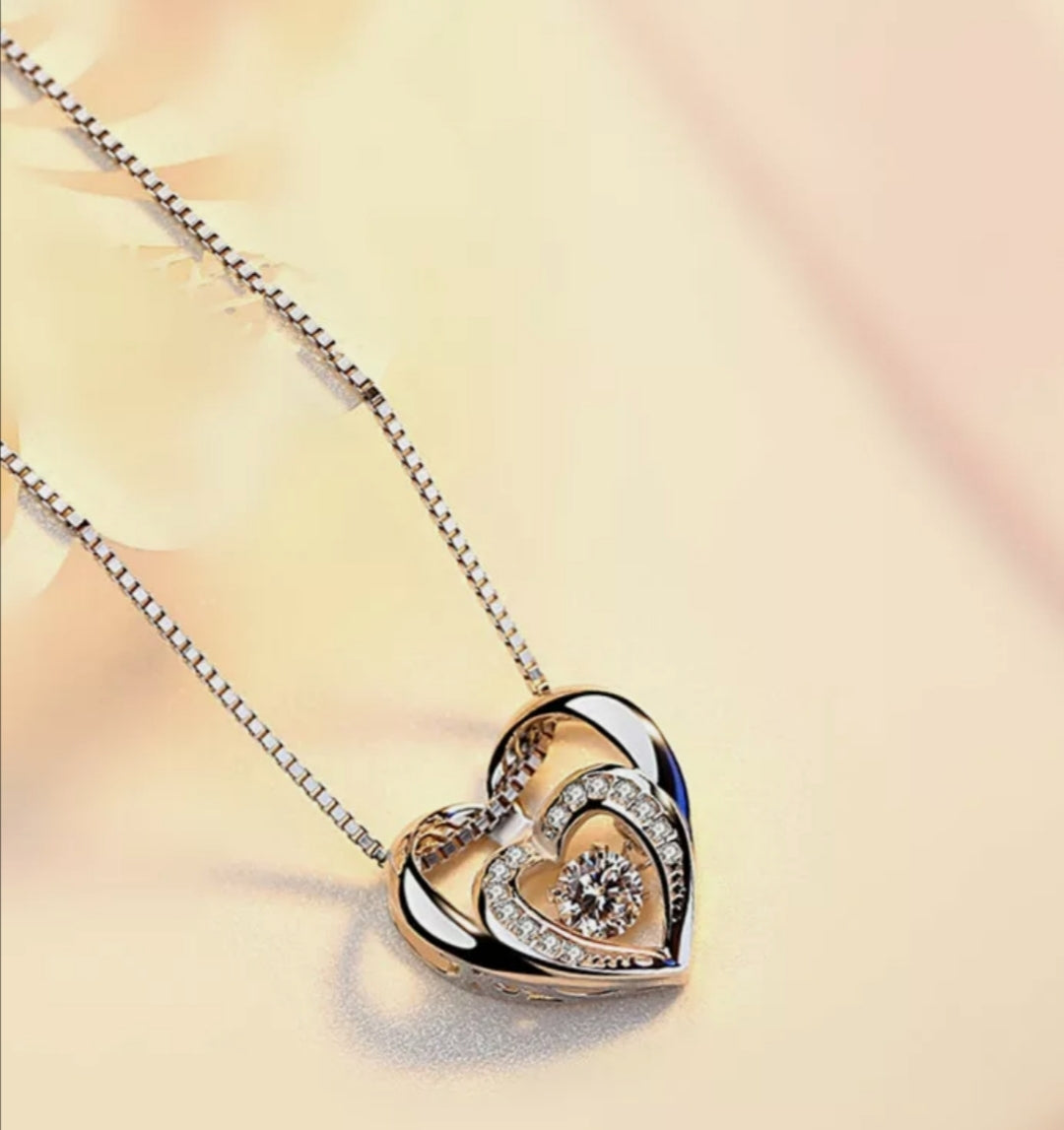 European And American Alloy Heart-shaped Pendant Necklace