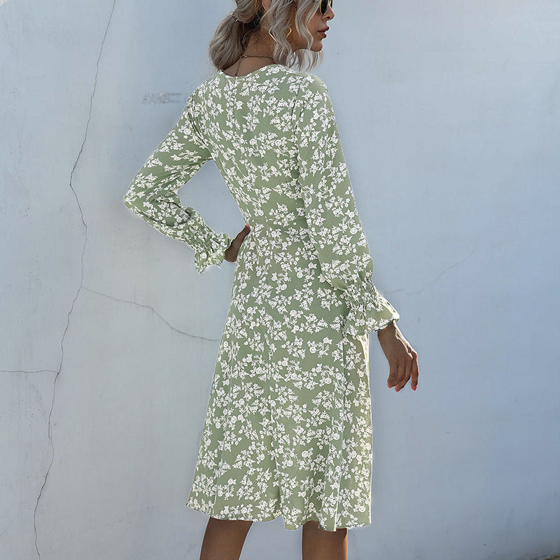 Long Sleeve Floral V-neck Pleated Short Dress